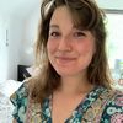 Annemieke  zoekt een Kamer / Studio in Den Bosch