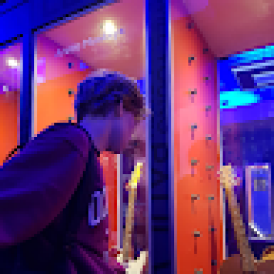 Sam zoekt een Kamer / Studio in Den Bosch